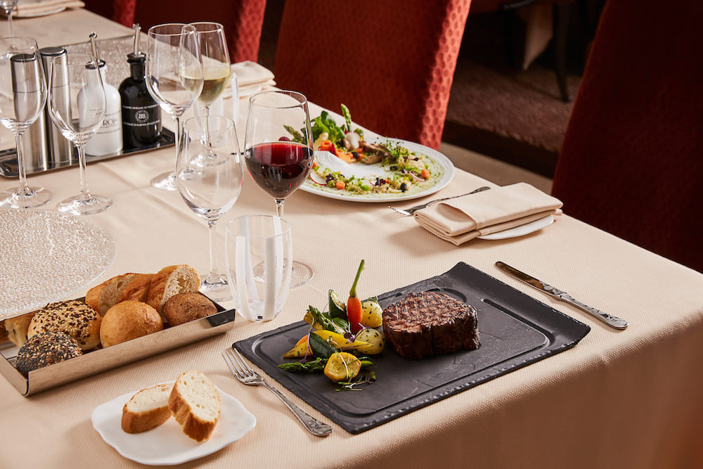 Atlantide, changing the dining paradigm on the Silver Muse 3 ss7453