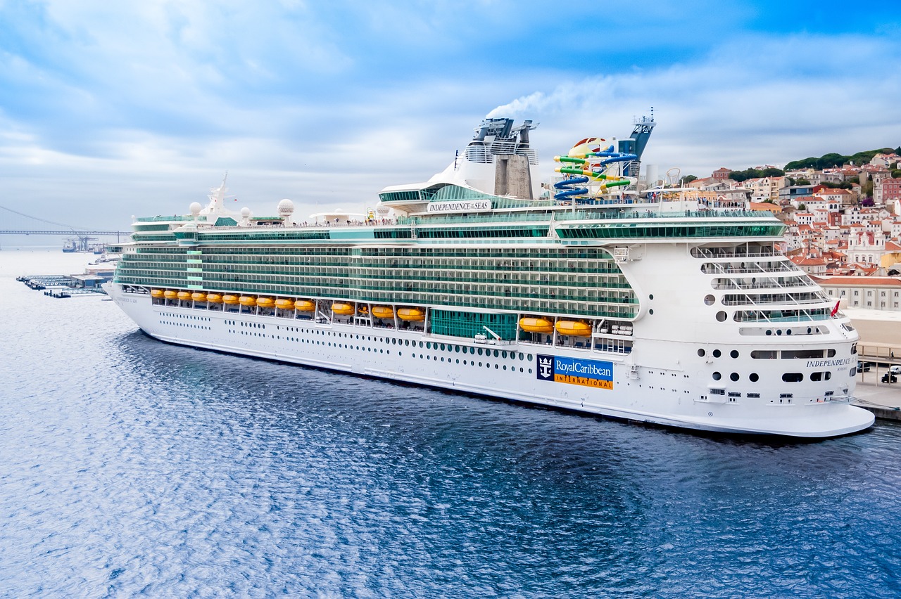 Cruise Gifts: Ideas for Cruisers, Lovers, and Travelers 8 9 Night Canada & New England Cruise