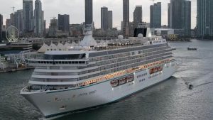 crystal cruises serenity